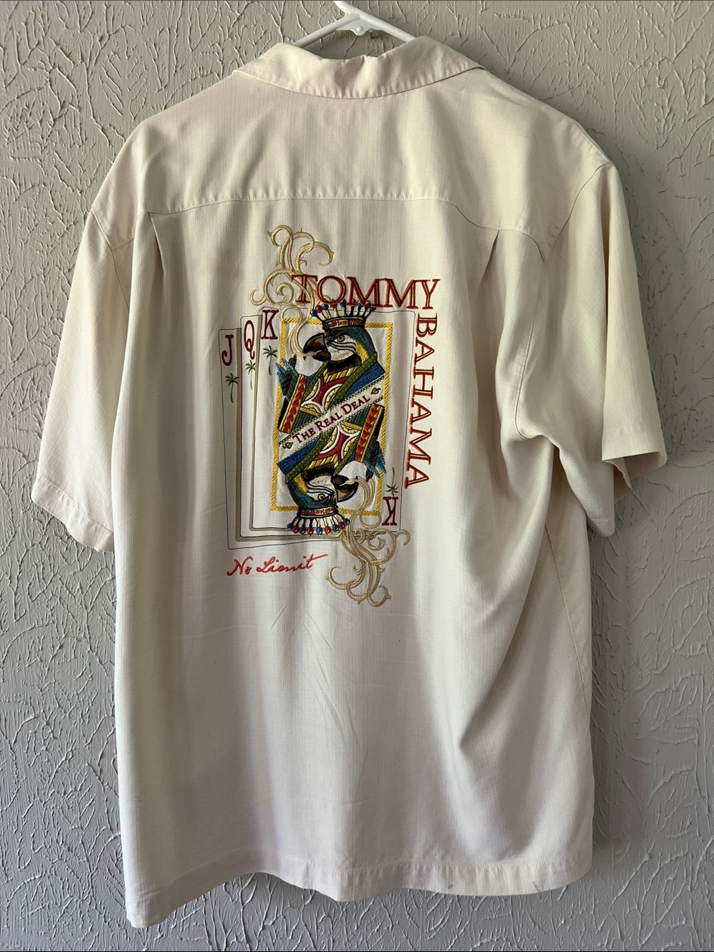 Tommy Bahama “ The Real Deal “ Men’s Shirt